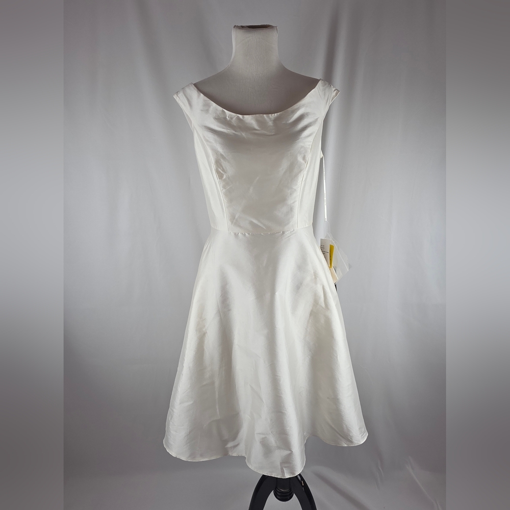 ALFRED SUNG White Satin A-Line Wedding Cocktail Dress